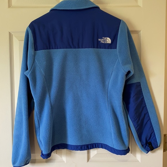 The North Face Fleece Jacket - Picture 5 of 5